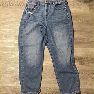 American Eagle curvy mom jeans